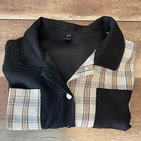 SHEIN Tartan Panel Corduroy Crop Shacket Size Medium - Picture 7 of 11